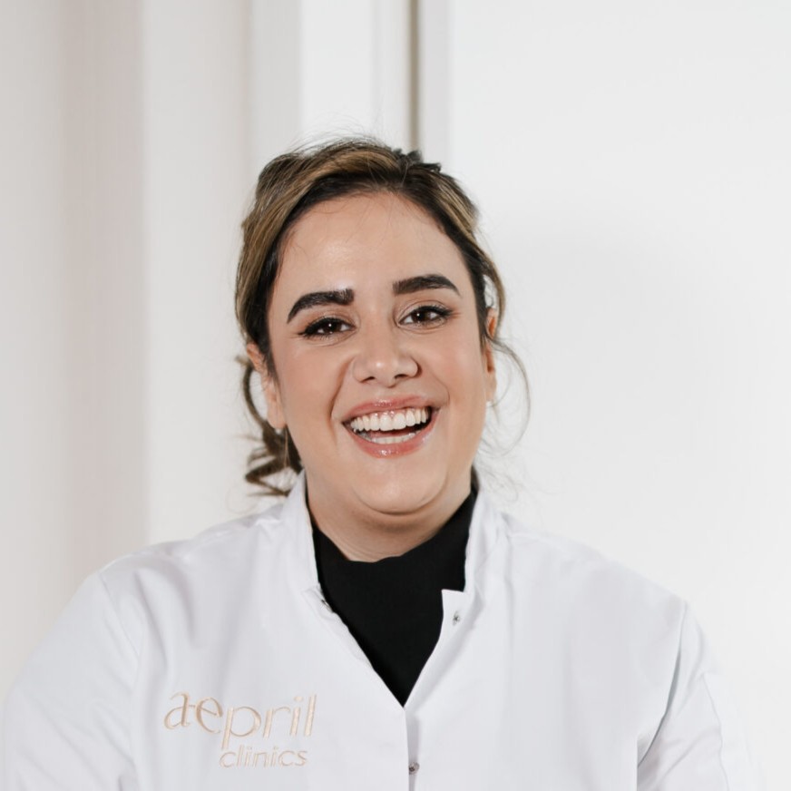 Drs. Elnaz Alagha, BIG-geregistreerd cosmetisch arts en medisch directrice van Aepril Clinics